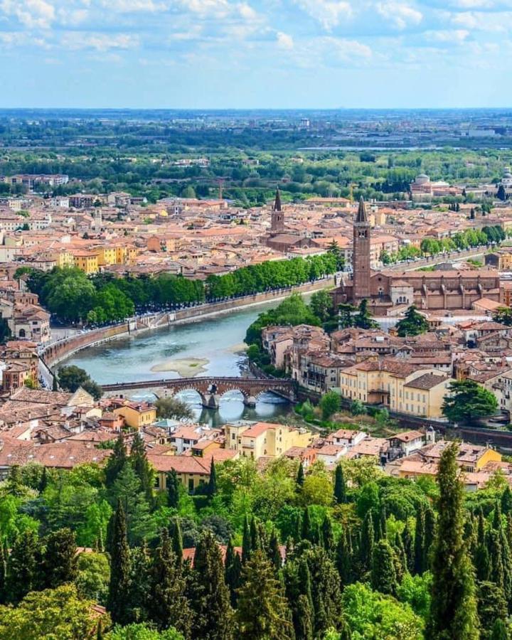 Palazzo Di Giulietta - Juliet'S Palace Verona Buitenkant foto