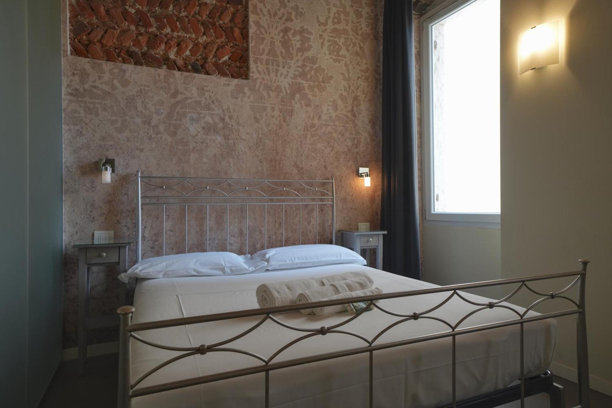 Palazzo Di Giulietta - Juliet'S Palace Verona Buitenkant foto