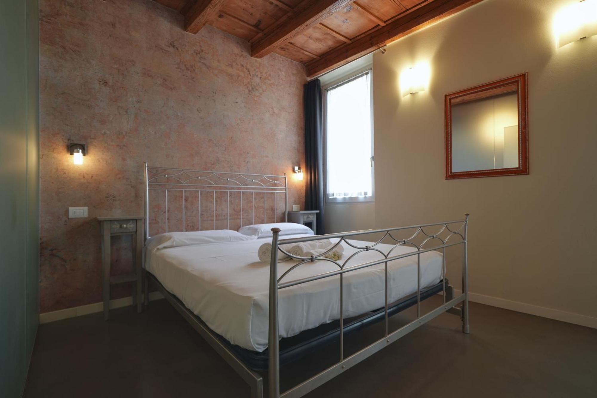 Palazzo Di Giulietta - Juliet'S Palace Verona Buitenkant foto