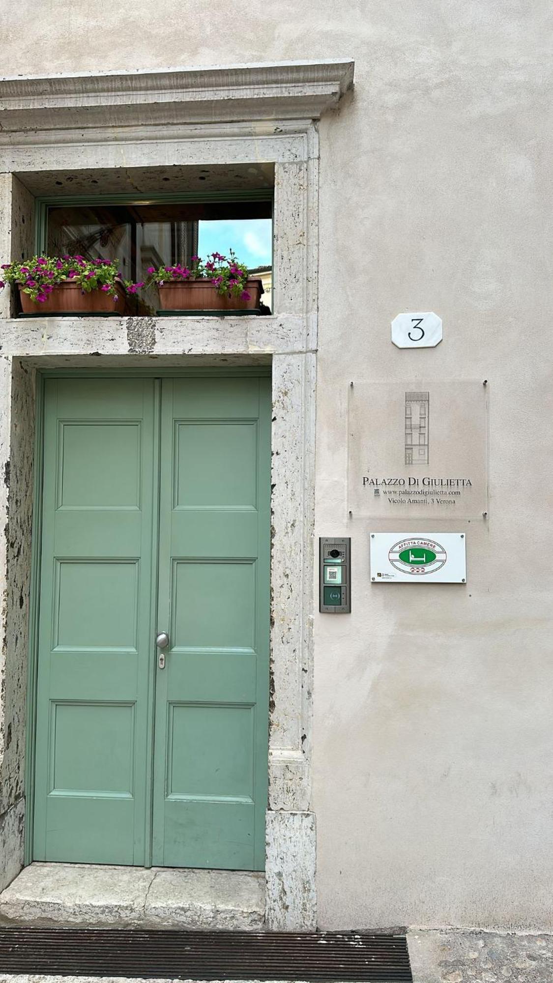 Palazzo Di Giulietta - Juliet'S Palace Verona Buitenkant foto